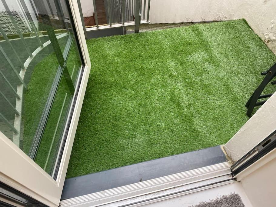 Sea View - 2 Bedroom - West Pier -