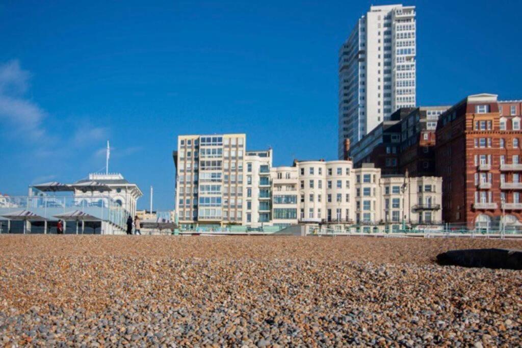 Appartement Sea View - 2 Bedroom - West Pier - *