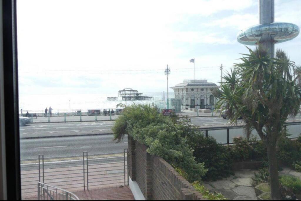 Appartement Sea View - 2 Bedroom - West Pier - *